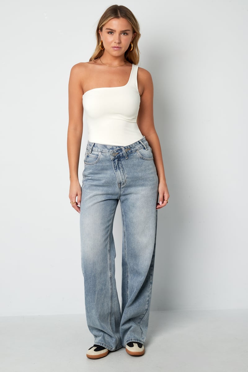 One shoulder body basic