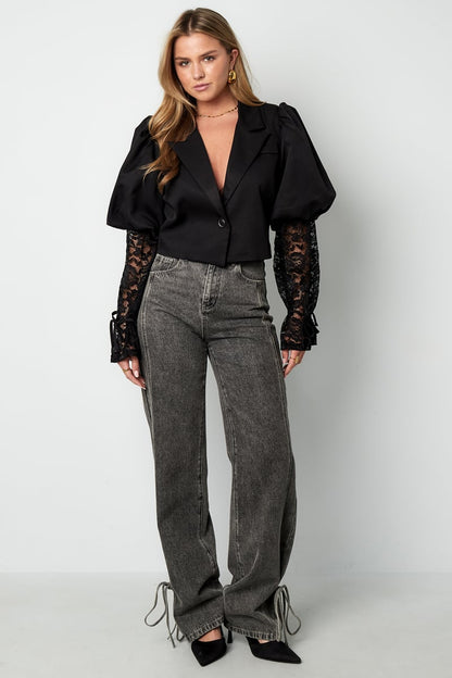 Trendy Short Blazer With Lace